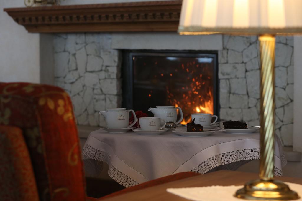 Alpen Suite Hotel Madonna di Campiglio Ngoại thất bức ảnh