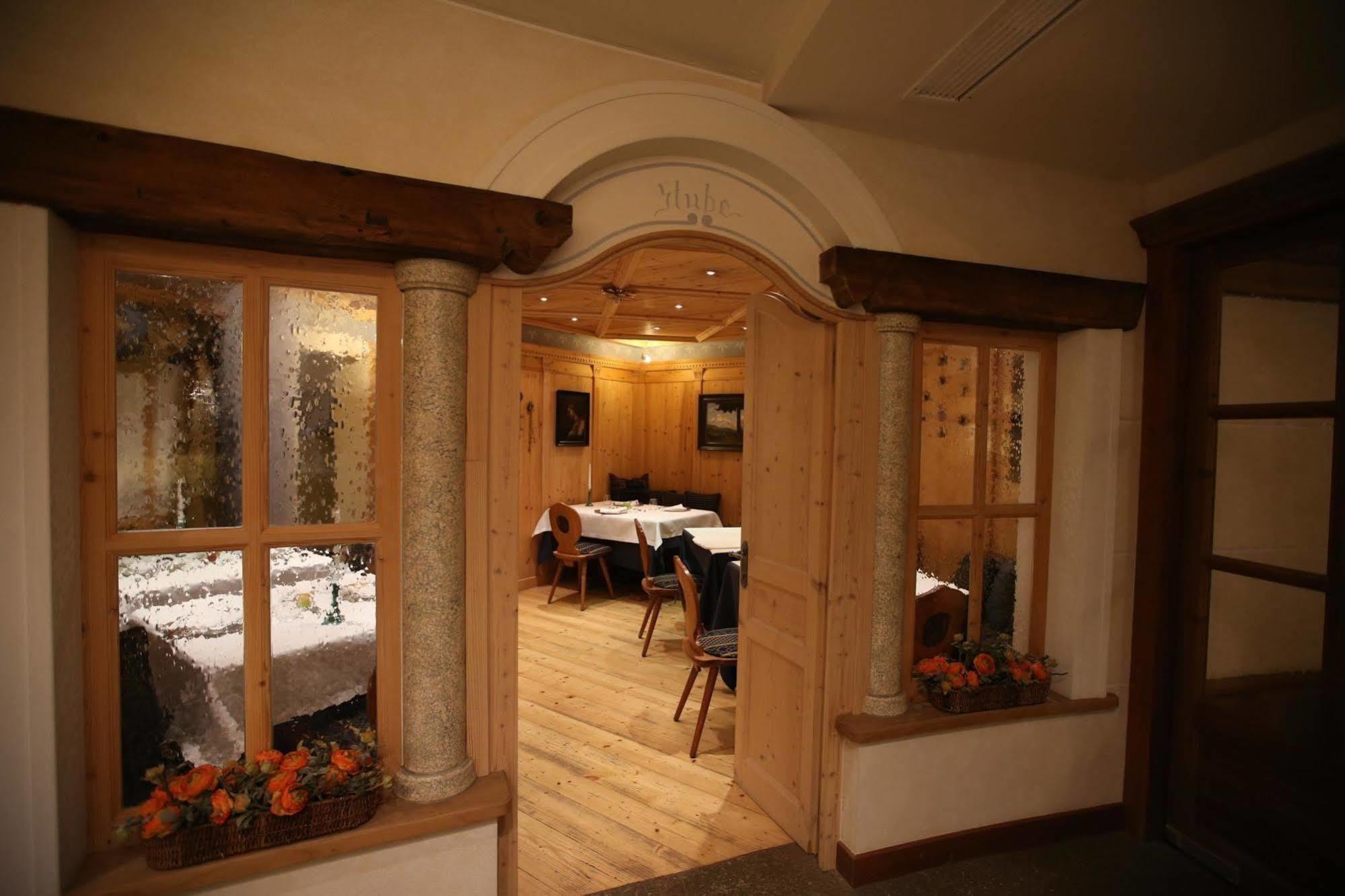 Alpen Suite Hotel Madonna di Campiglio Ngoại thất bức ảnh